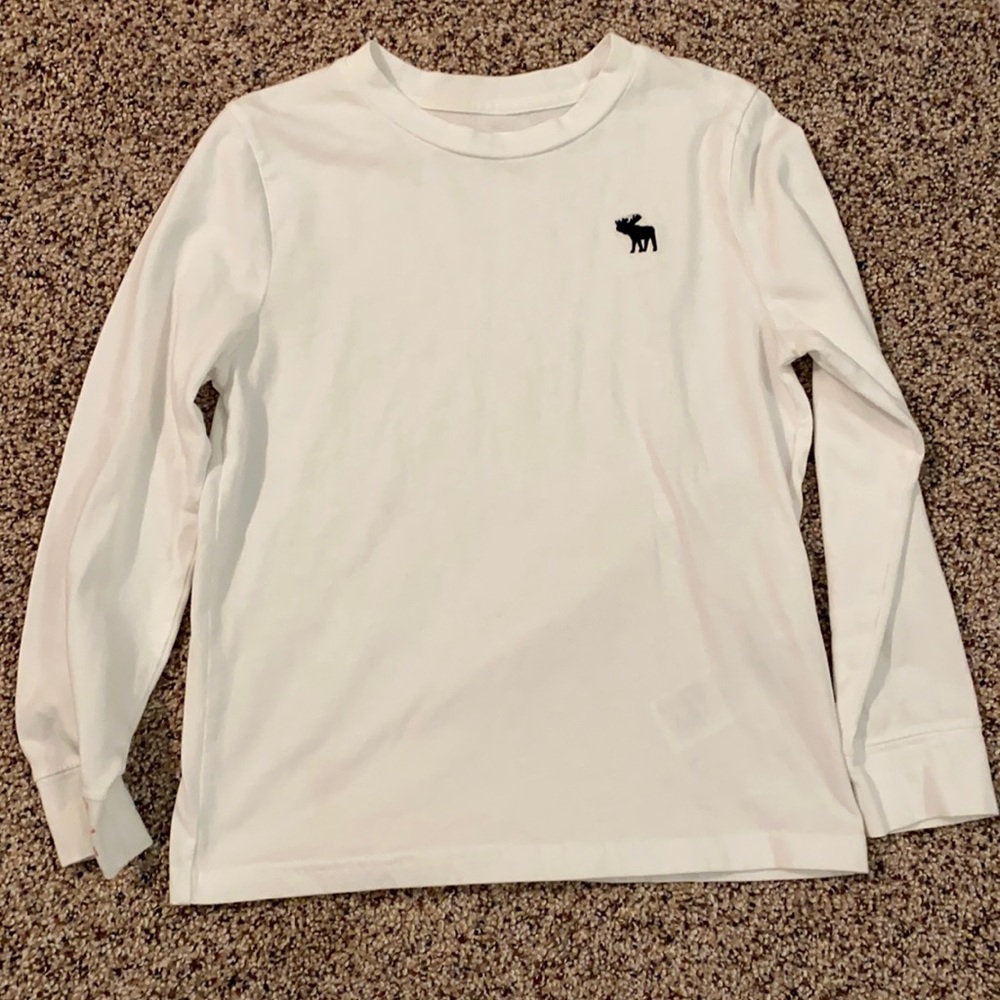 White Abercrombie shirt